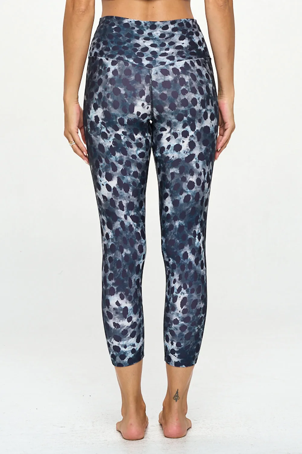 Kate - Cheetah Airbrush - Cross Over - Capri Legging (High-Waist)