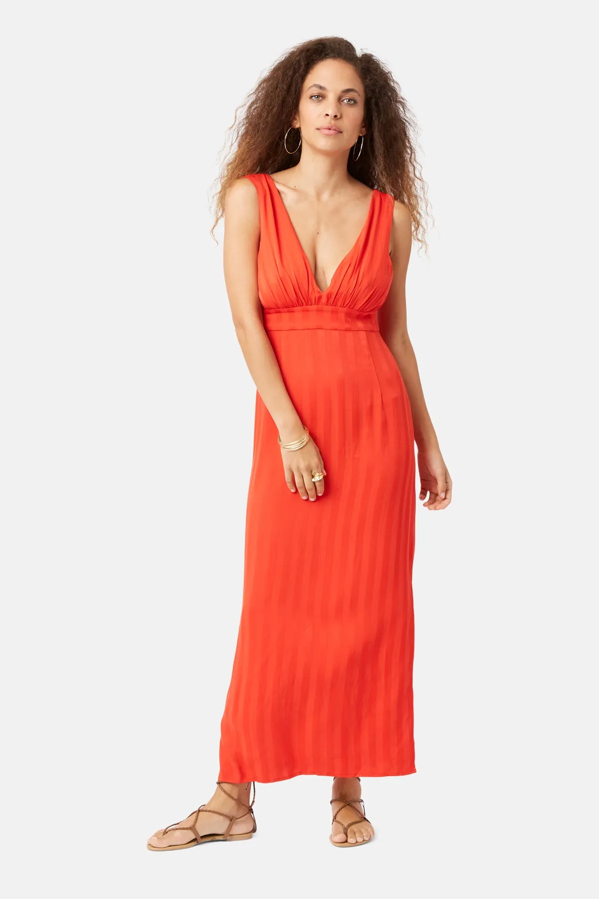 Traffic People Telling Stories Va Va Voom Maxi Dress - Red