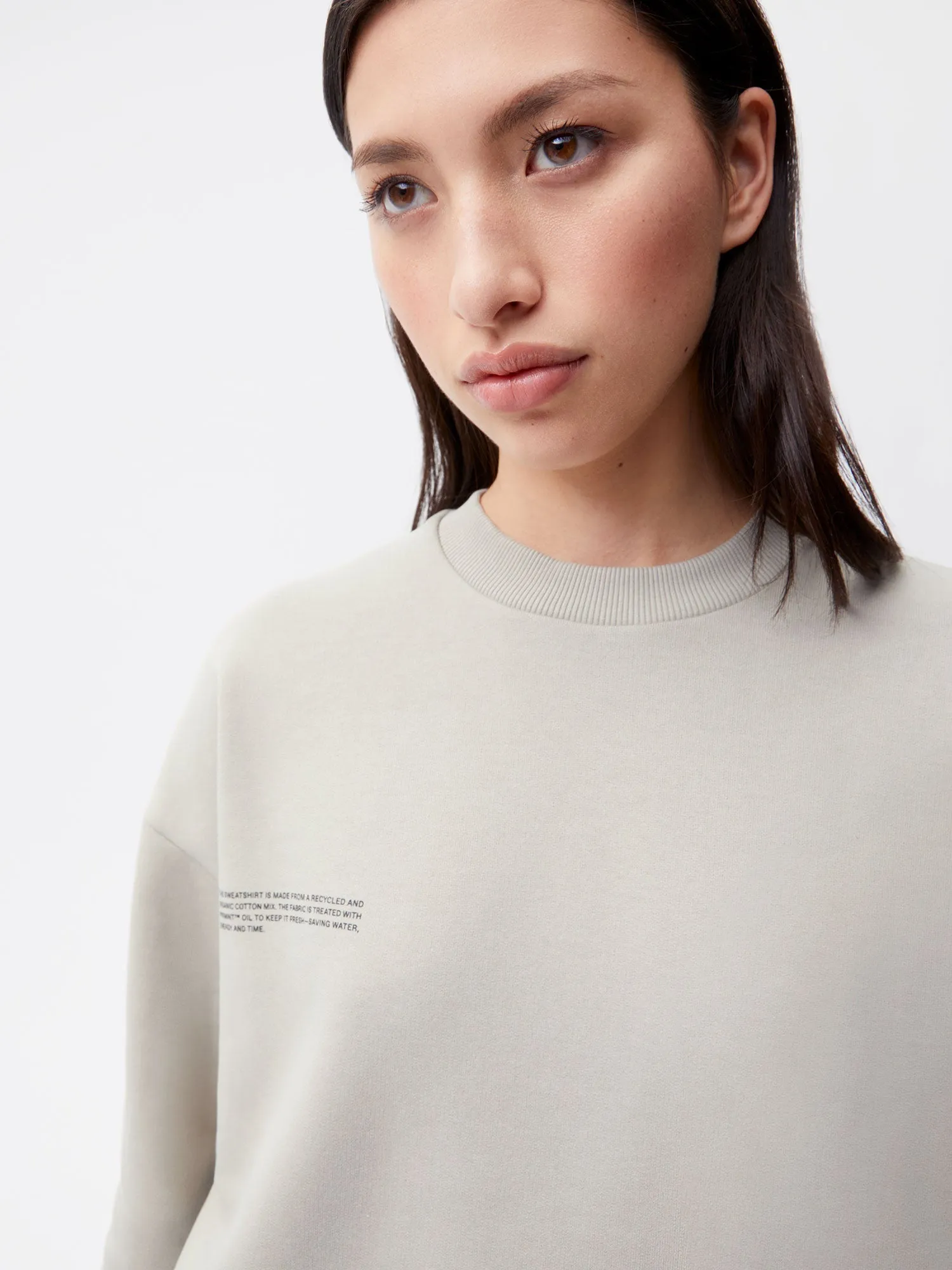 Womens 365 Heavyweight Sweatshirt—stone